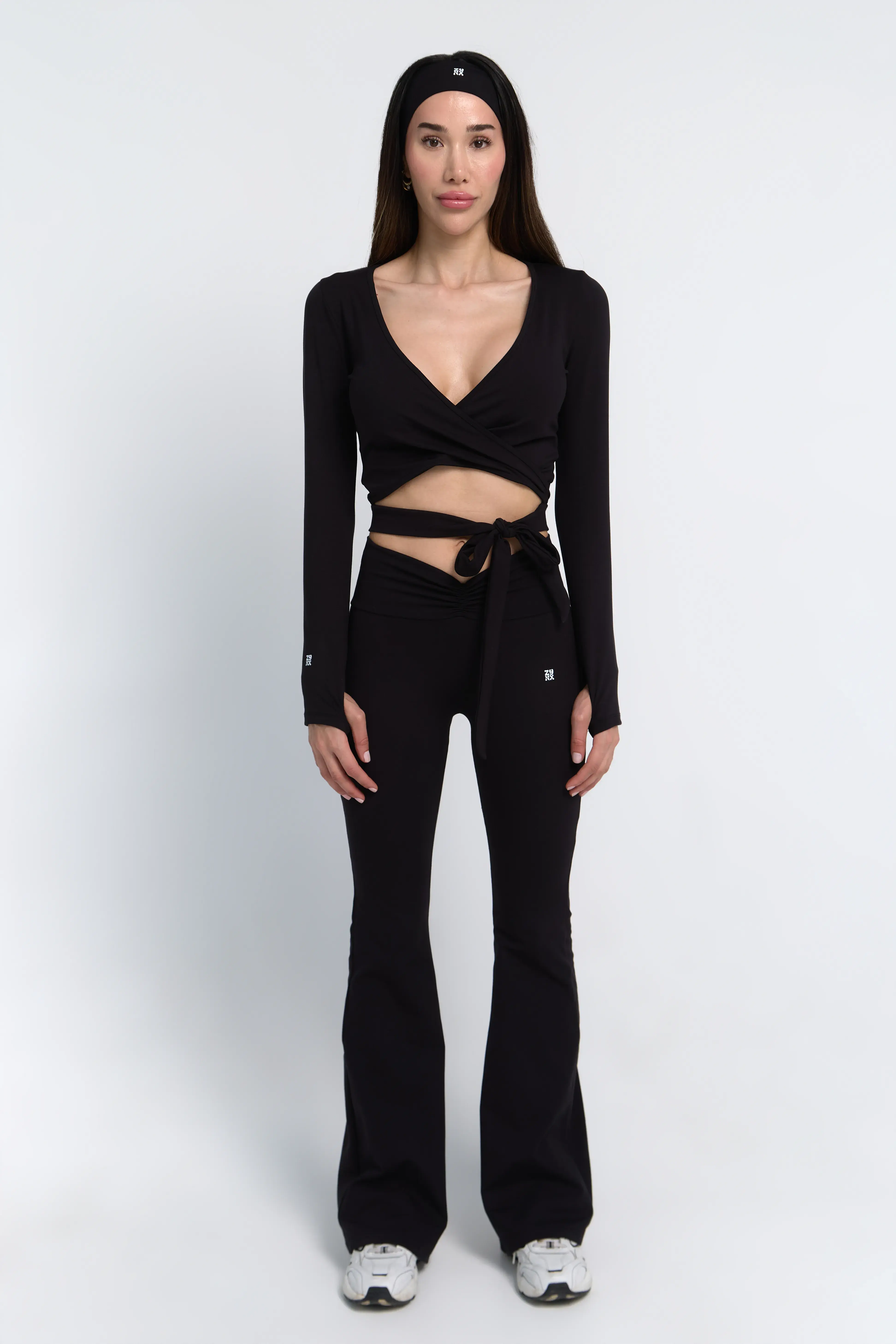 VYBE Wrap Uzun Kollu Crop